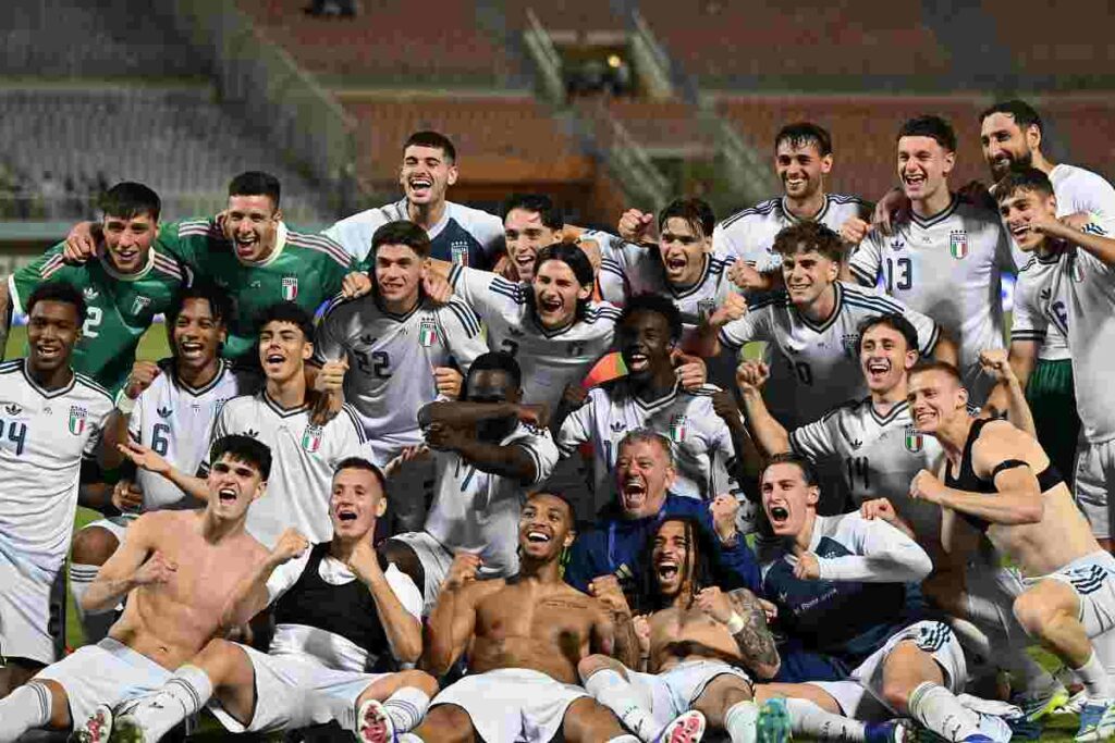 Italia, l’eredità di Baldini: giovani in rampa di lancio, identità e un progetto per il futuro azzurro 32 Esultanza squadra Grecia Italia