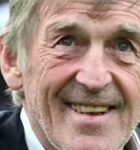 Dalglish sorridente