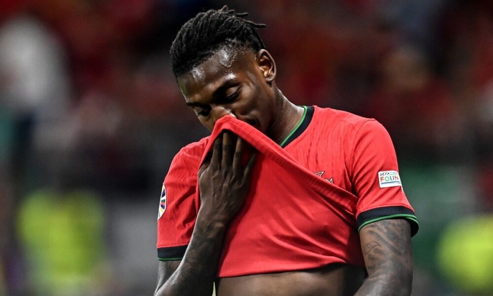 Leao rischia di saltare l’esordio ai Mondiali: possibile stangata per Rafa dopo il pugno a Ramon! Il precedente di Ronaldo