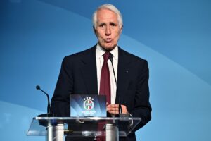 Malagò si ricandida alla FIGC e avverte Galliani: «Ho sentito tredici presidenti di Serie A e tutti mi garantiscono il loro sostegno». Poi la verità su Maldini, Pirlo e Guardiola