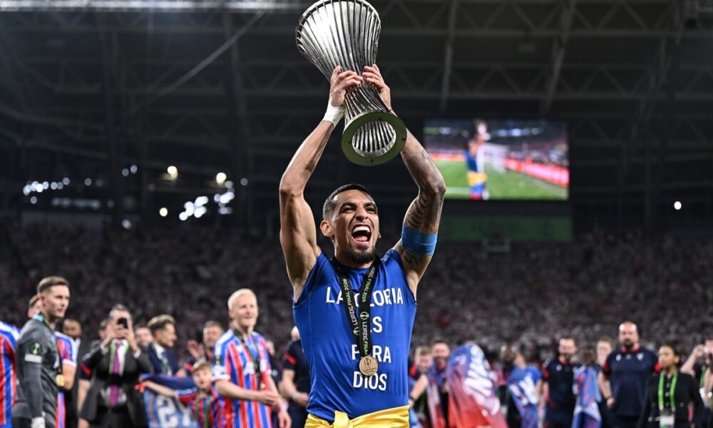Chi è Daniel Munoz, il difensore goleador del Crystal Palace che sta trascinando la sua Colombia ai Mondiali 2026