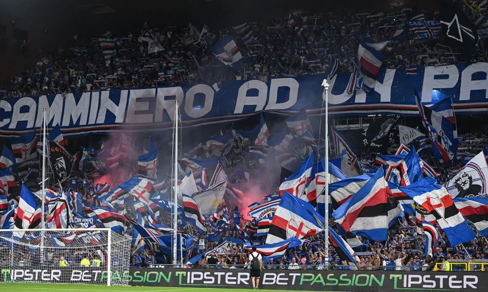 Tifosi sampdoria curva Marassi