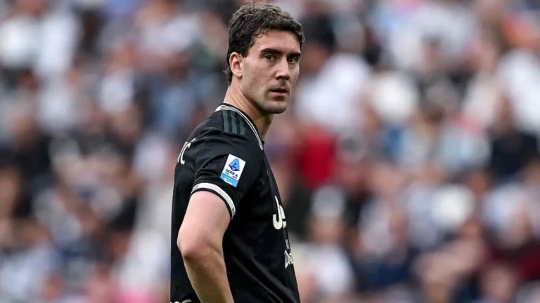 Vlahovic-Juve: La Verità Dietro l'Addio e la Frase che Scuote il Mercato
