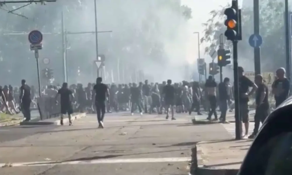 Derby Torino Juve, tifoso colpito da un lacrimogeno: chiesti i domiciliari per un agente del reparto mobile