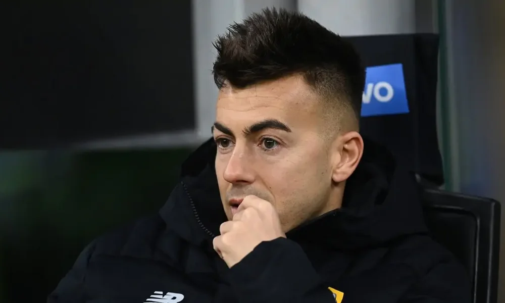 El Shaarawy vicino all’Arabia Saudita, ricca offerta dell’Al Shabab per l’ex Roma. Resta un nodo da sciogliere prima della fumata bianca