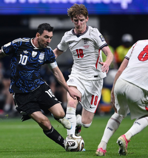 Messi argentina inghilterra