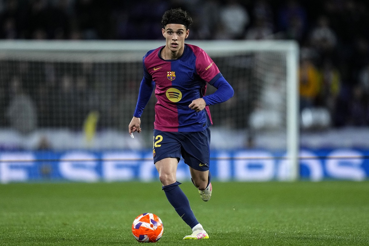 il borussia dortmund accelera per hector fort bvb in pole davanti alla premier league per il gioiellino scuola barcellona da Calcionews24.com il borussia dortmund accelera per hector fort bvb in pole davanti alla premier league per il gioiellino scuola barcellona