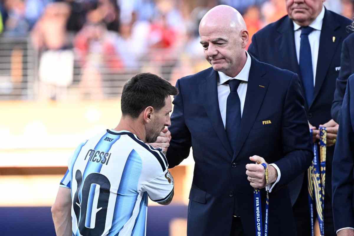 Messi Infantino
