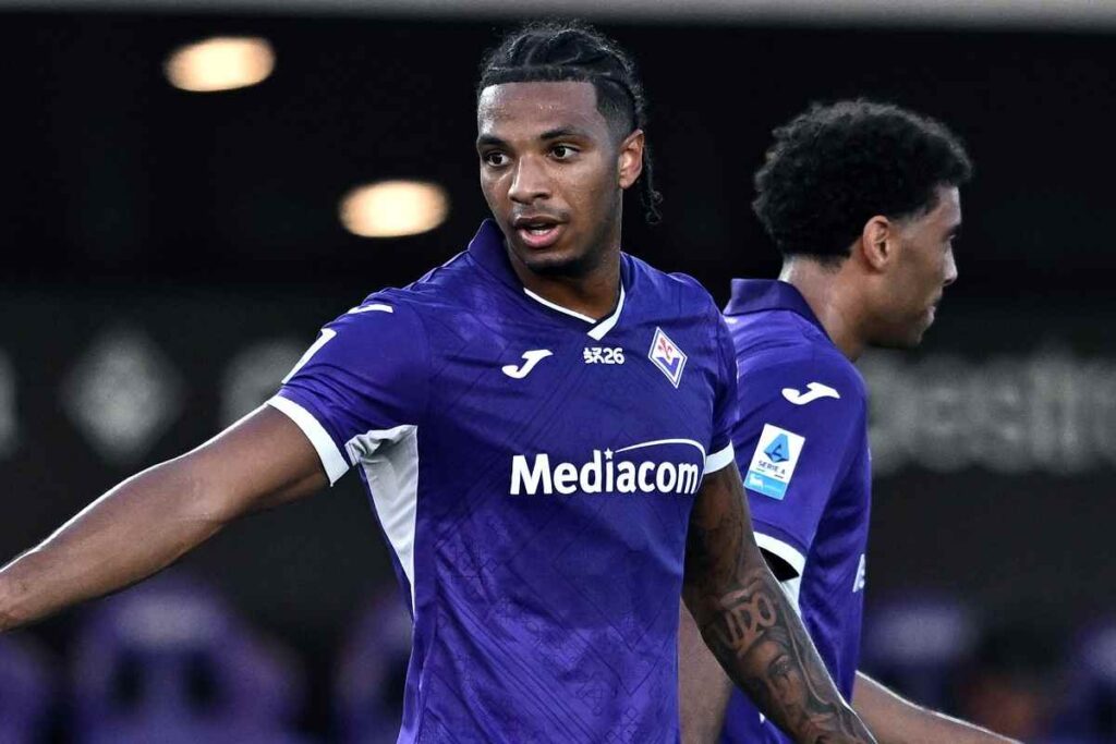 Ndour esulta dopo il suo gol in Fiorentina Deportivo La Coruna