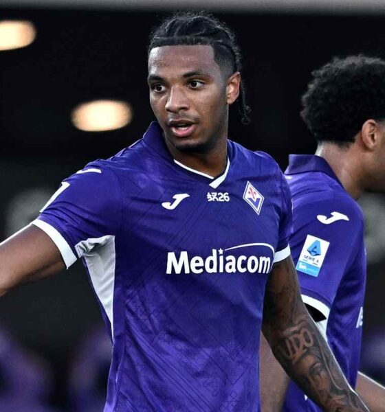 Ndour esulta dopo il suo gol in Fiorentina Deportivo La Coruna