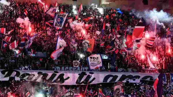 Tifosi PSG 09 08