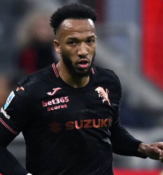 Enzo Ebosse con la maglia del Torino