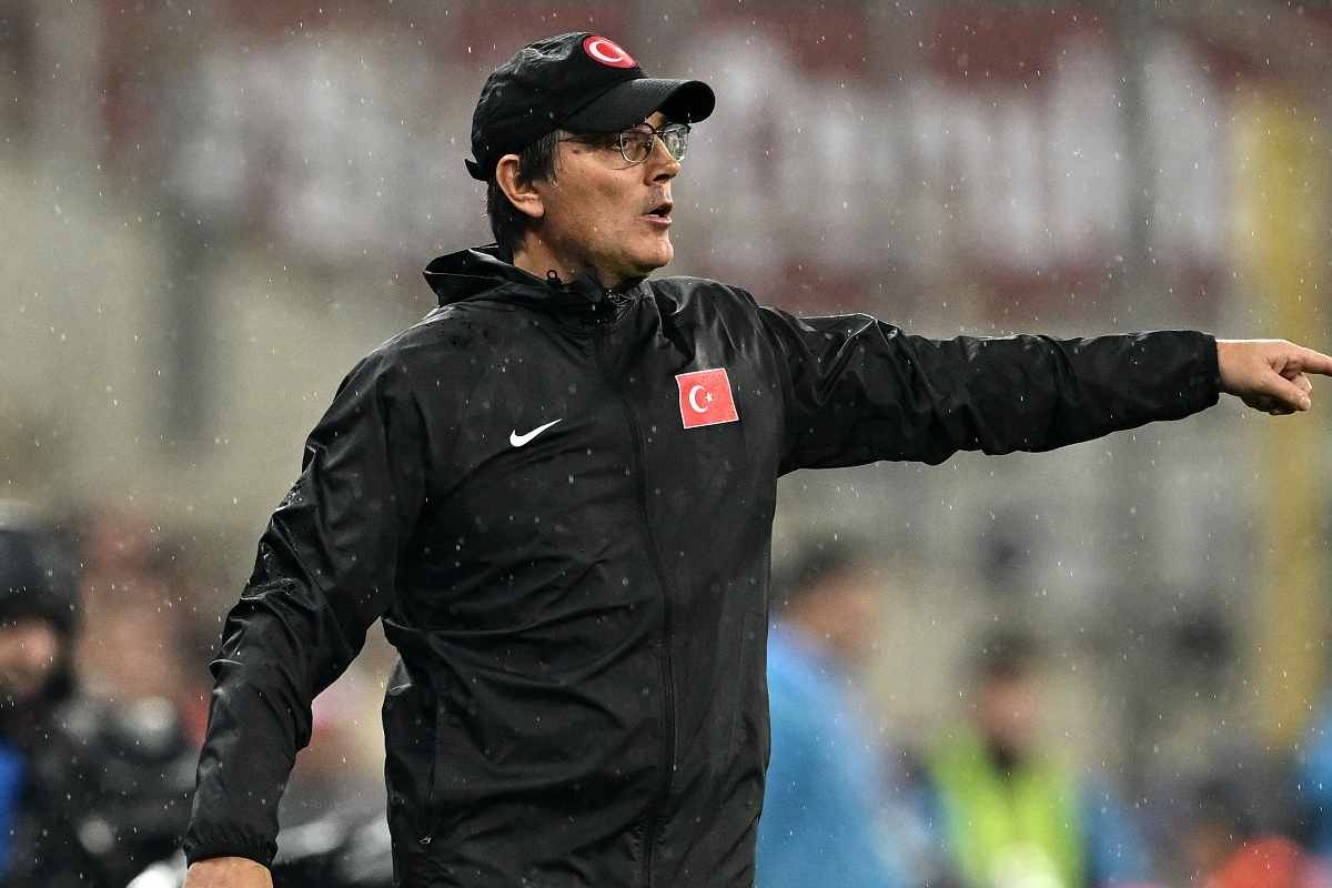 nations league turchia italia dura contestazione dei tifosi il presidente federale hacosmanolu abbandona lo stadio nel mirino anche montella da Calcionews24.com nations league turchia italia dura contestazione dei tifosi il presidente federale hacosmanolu abbandona lo stadio nel mirino anche montella