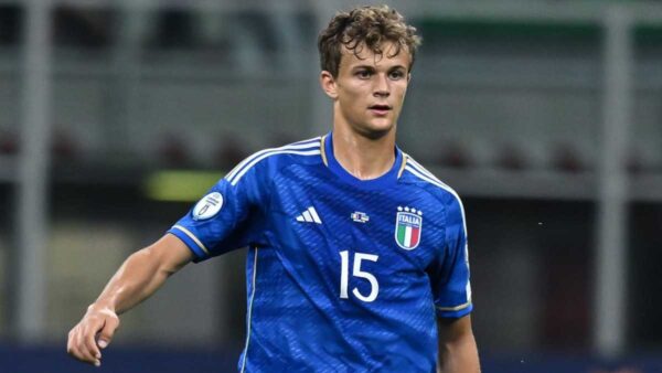 Scalvini Italia Ucraina per calcio