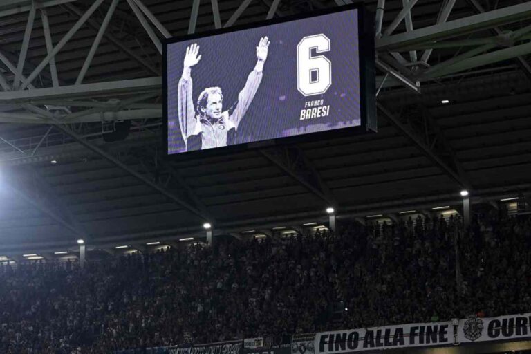 Juventus-Milan, omaggio a Franco Baresi all’Allianz Stadium: applausi e ricordo dei tifosi