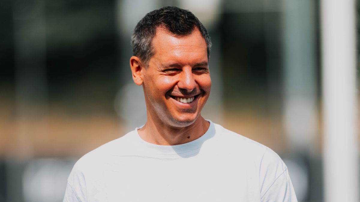 eintracht francoforte rivoluzione nell8217area sportiva hardung assume nuovi incarichi cambia il ruolo di rode il comunicato ufficiale da Calcionews24.com eintracht francoforte rivoluzione nell8217area sportiva hardung assume nuovi incarichi cambia il ruolo di rode il comunicato ufficiale
