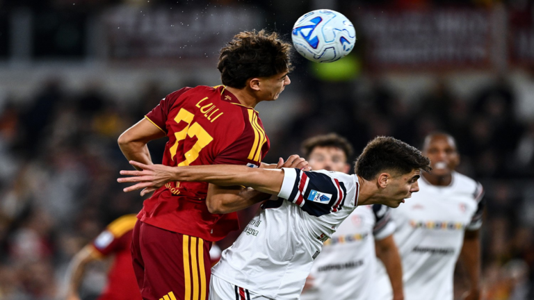 Pagelle Roma Cagliari, Mora e Malen fanno esultare Gasperini! Non basta il solito gol di Maldini – VOTI