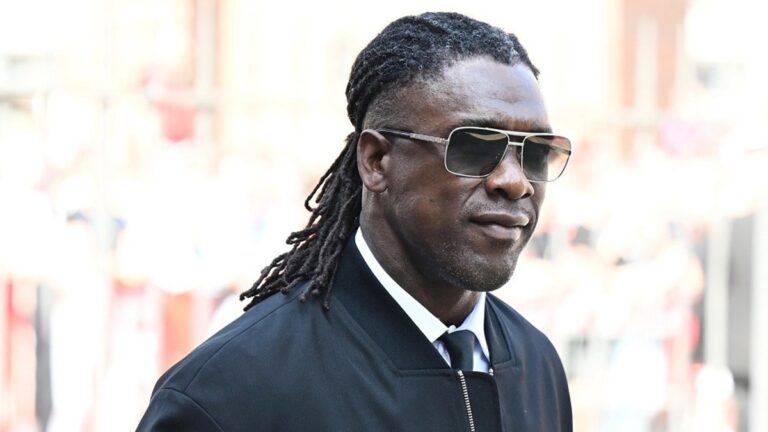 Clarence Seedorf riparte dal Brasile: è il nuovo allenatore del Corinthians. La leggenda olandese torna in panchina dopo 7 anni!