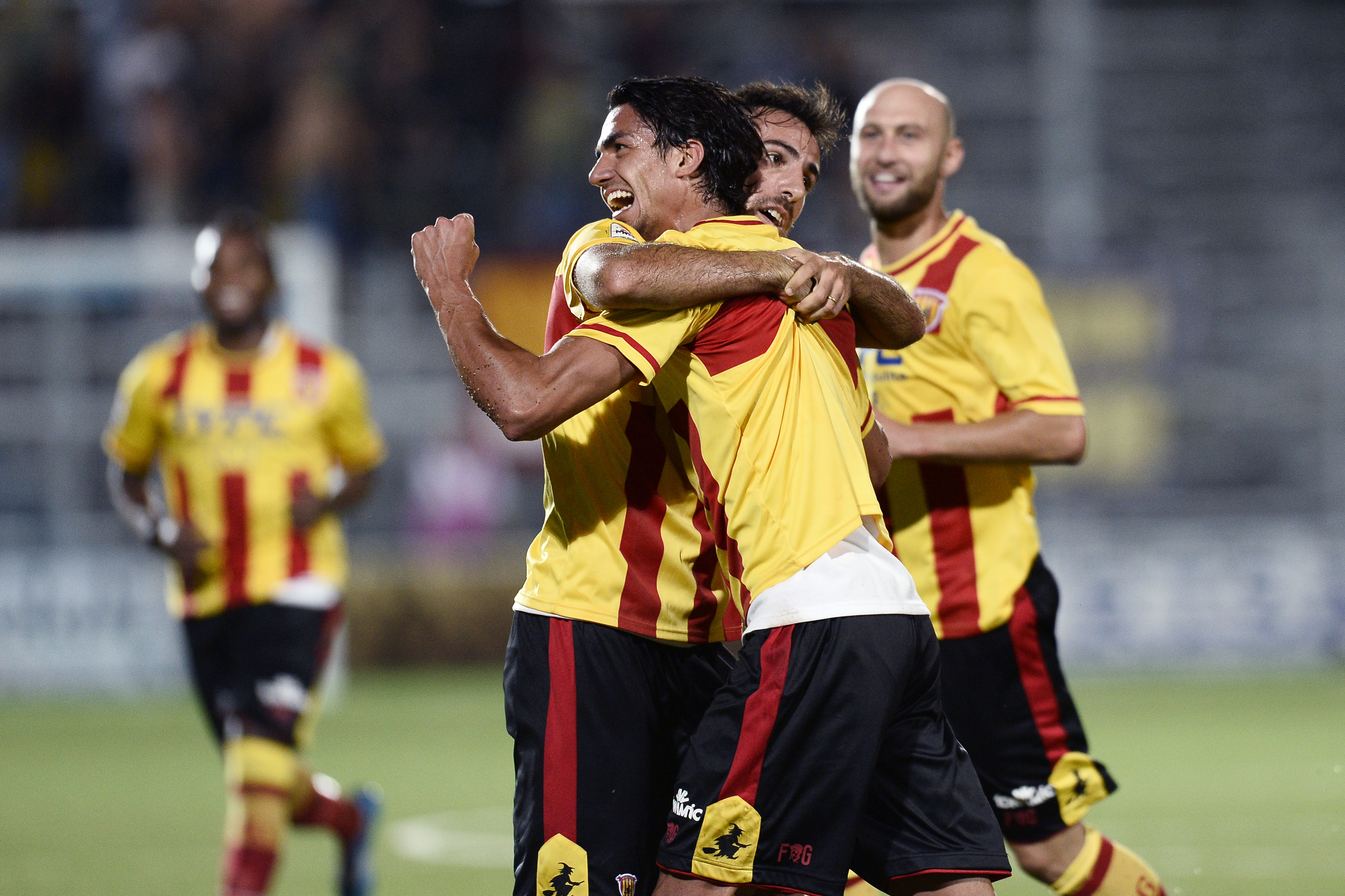 benevento esulta agosto 2014 ifa