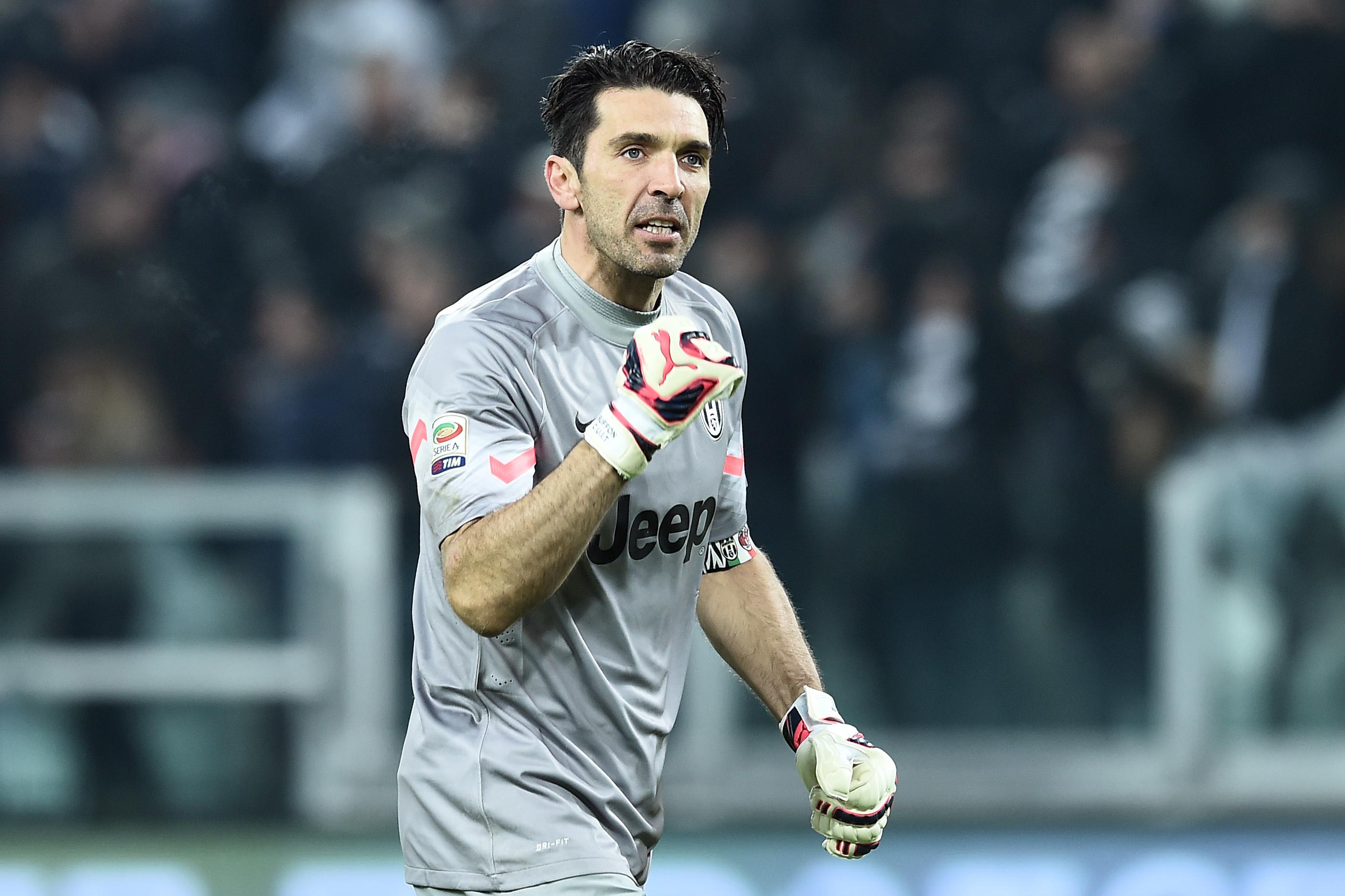 buffon esulta juventus febbraio 2015 ifa