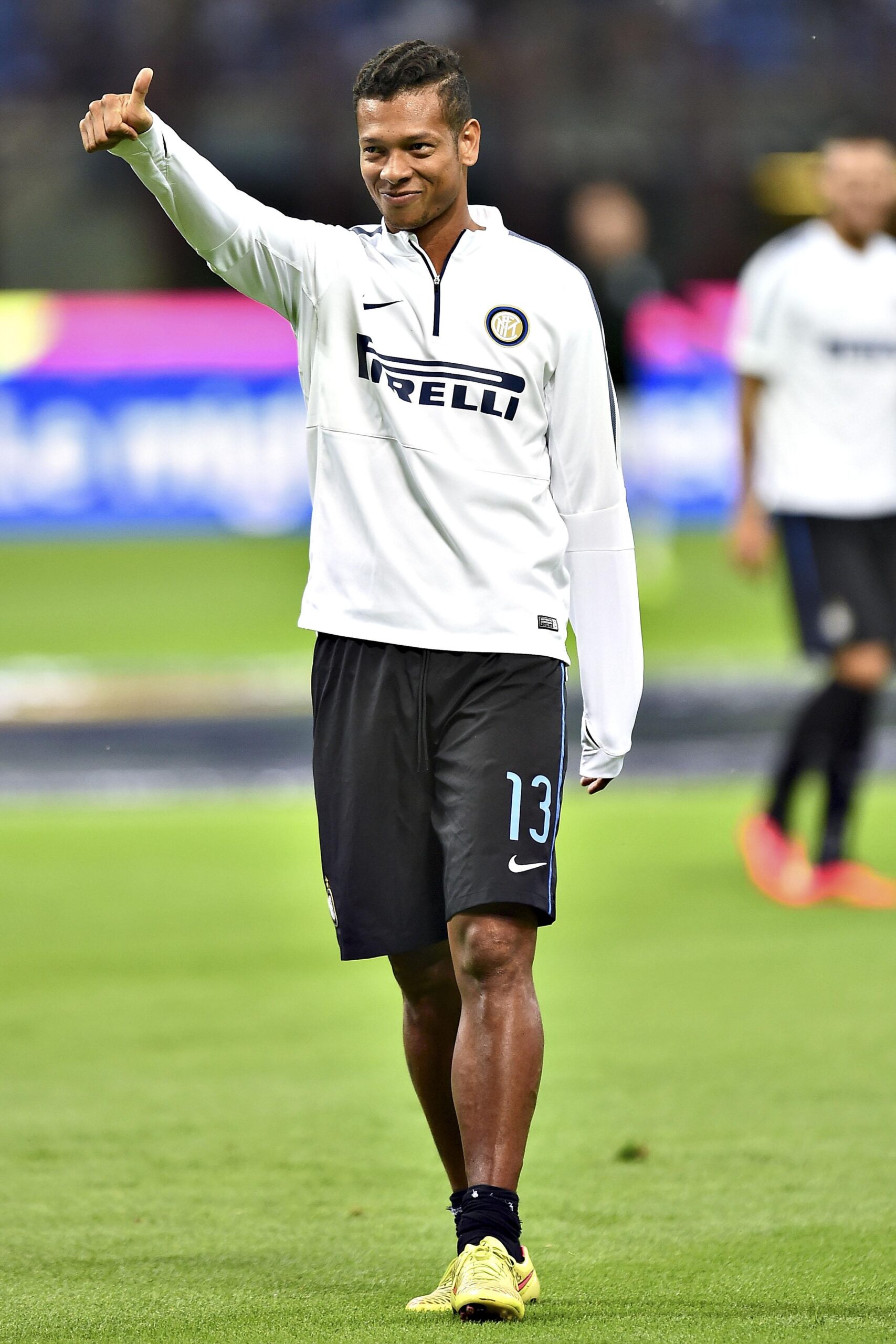 guarin riscaldamento inter europa league agosto 2014 ifa scaled