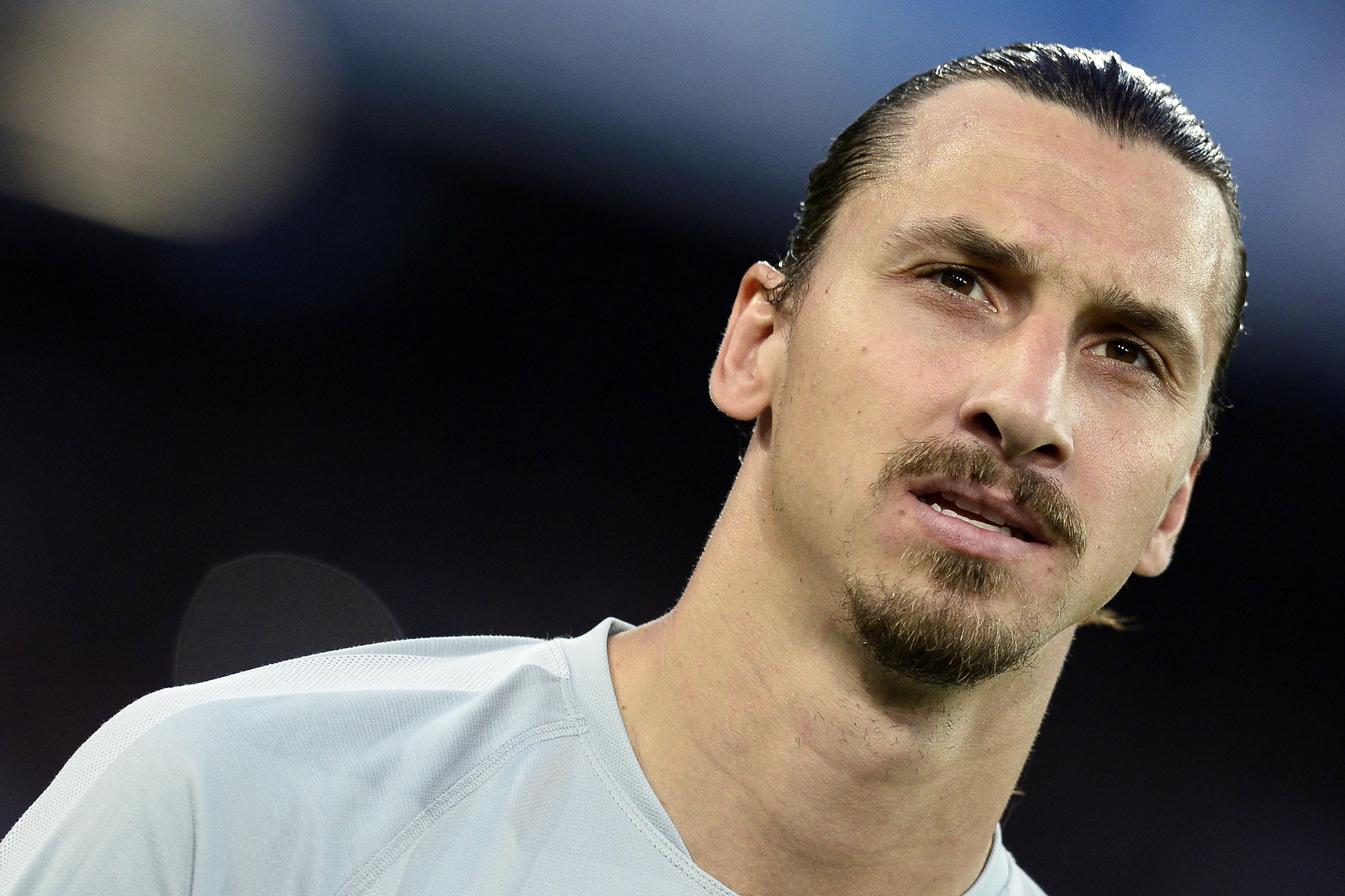 ibrahmovic riscaldamento psg agosto 2014 ifa