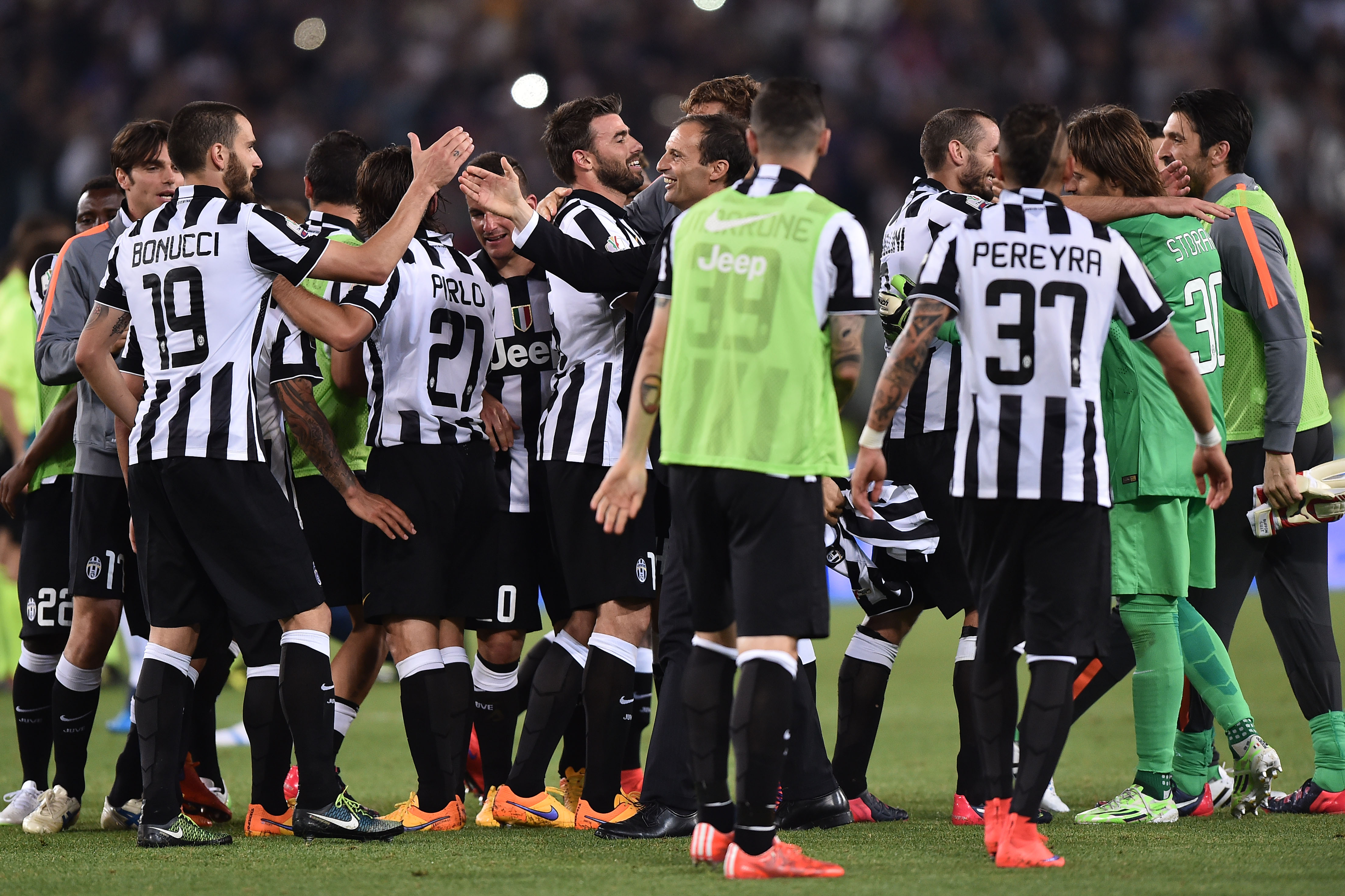 juventus esulta coppa italia maggio 2015 ifa