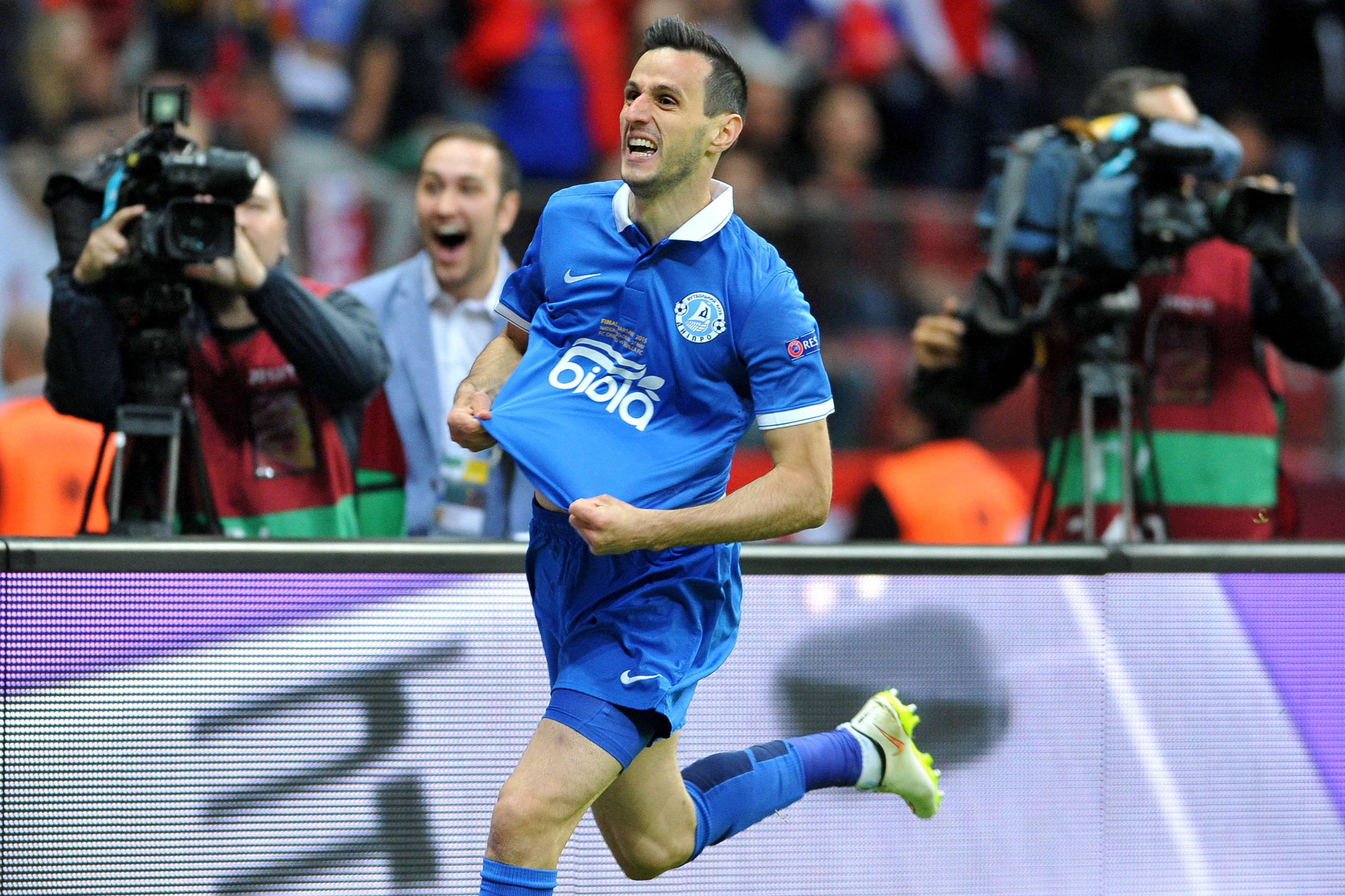 kalinic esulta dnipo europa league maggo 2015 ifa