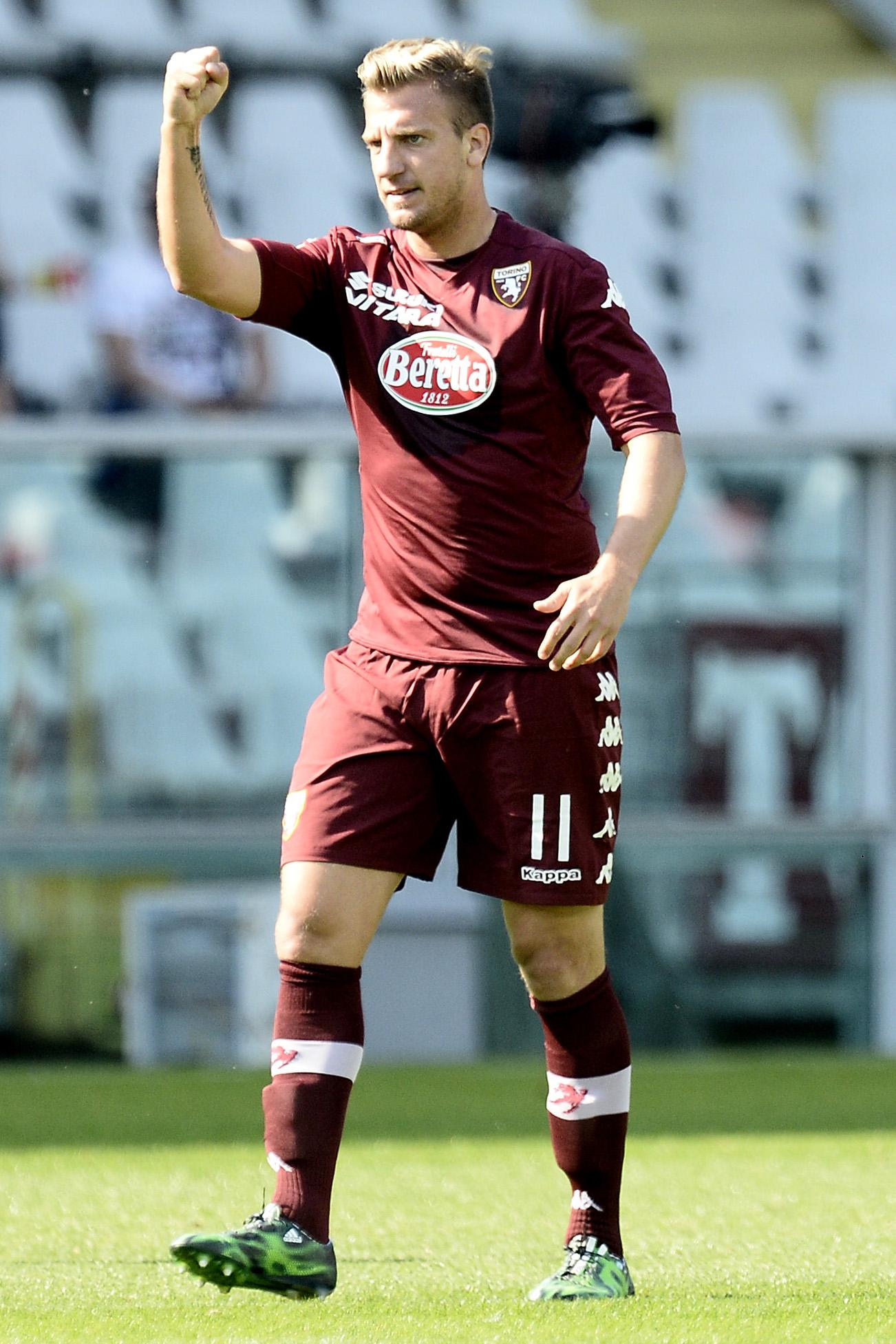 lopez maxi esulta torino aprile 2015 ifa