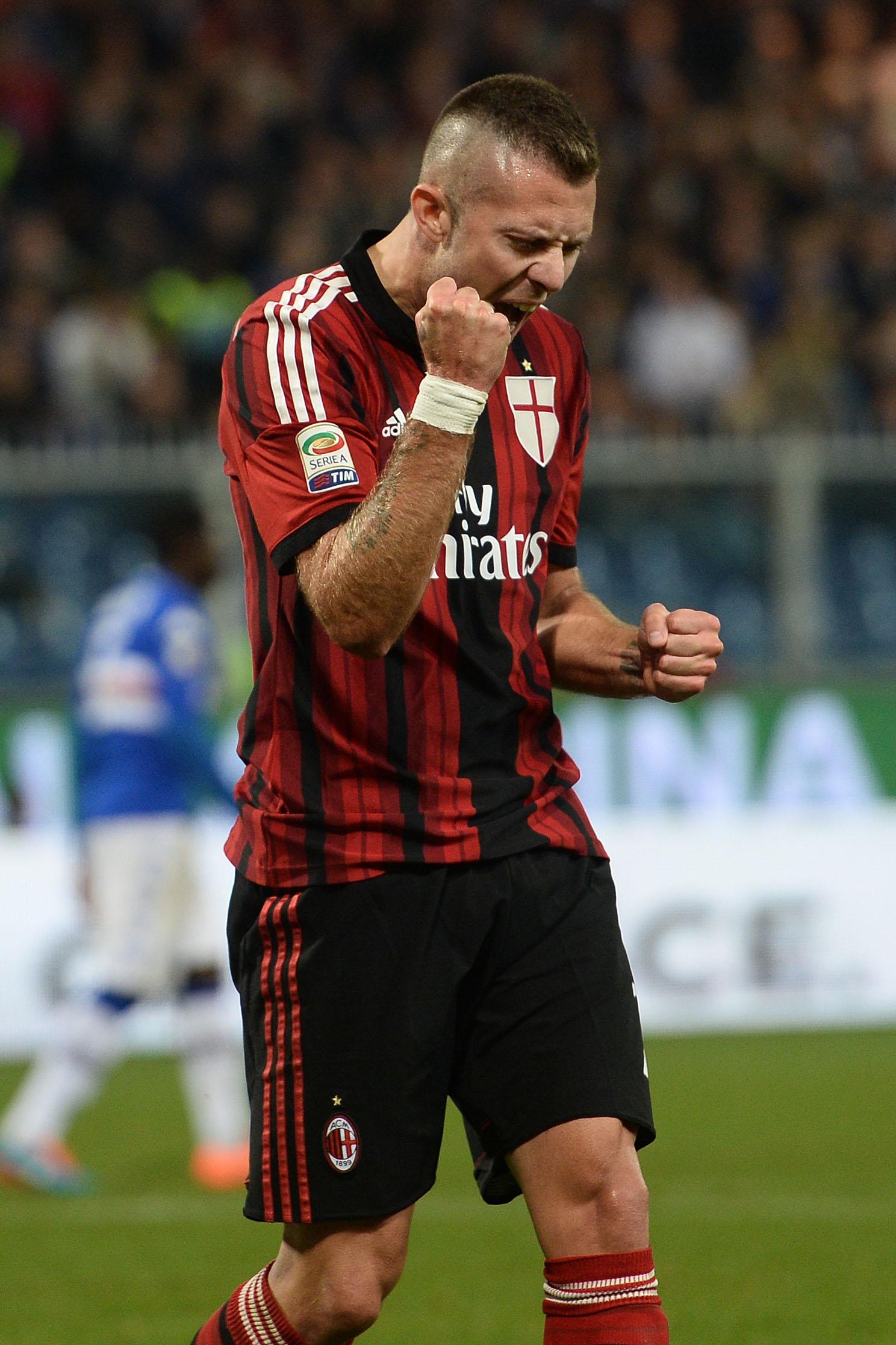 menez esulta milan novembre 2014 ifa