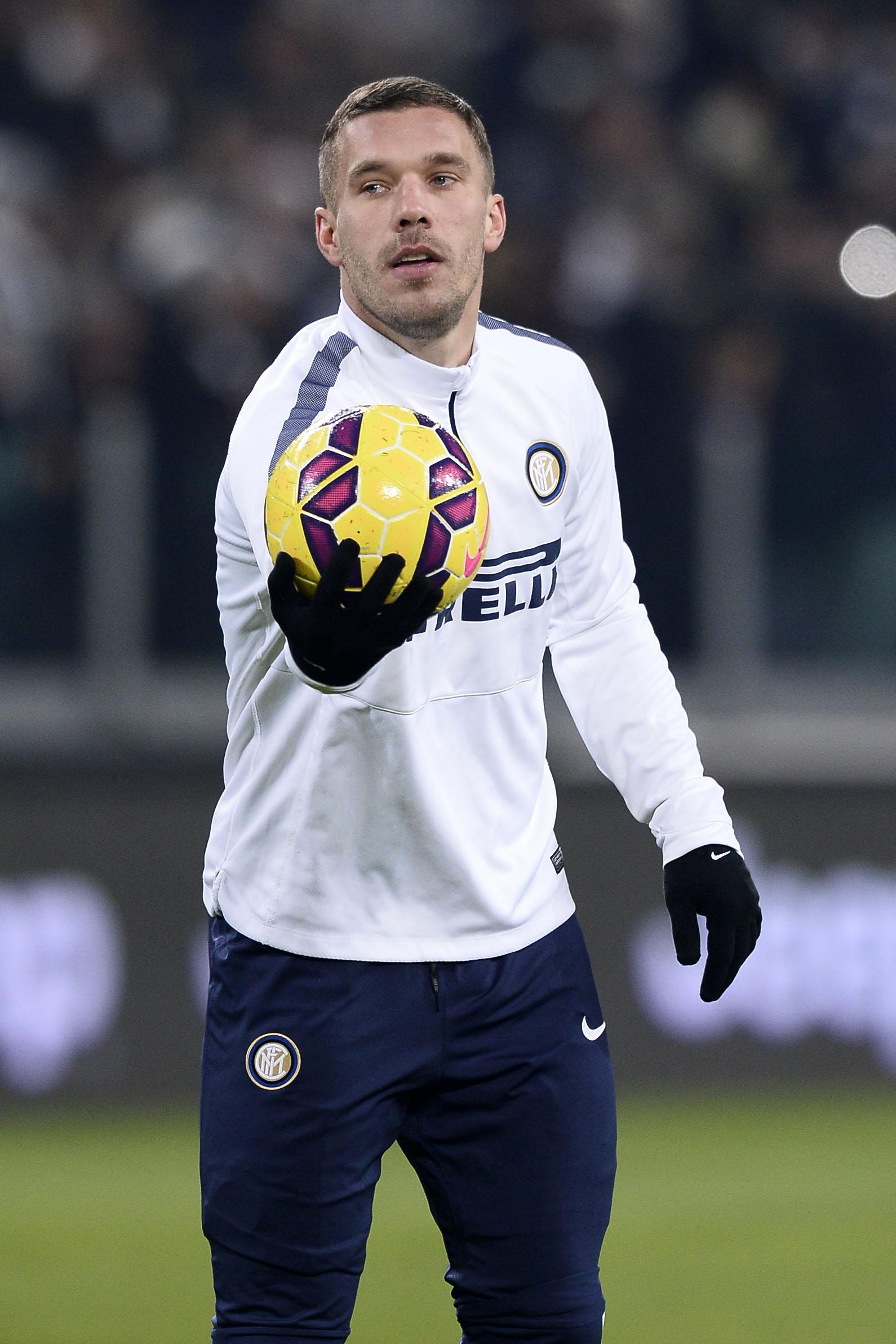 podolski riscaldamento inter gennaio 2015 ifa