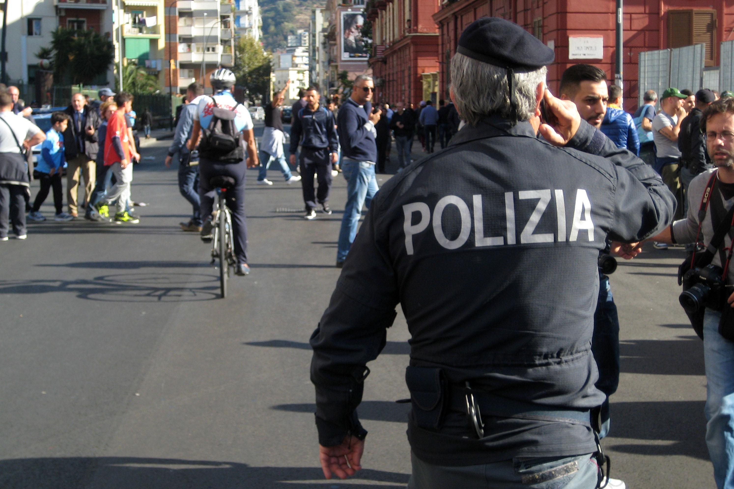 polizia poliziotto novembre 2014 ifa