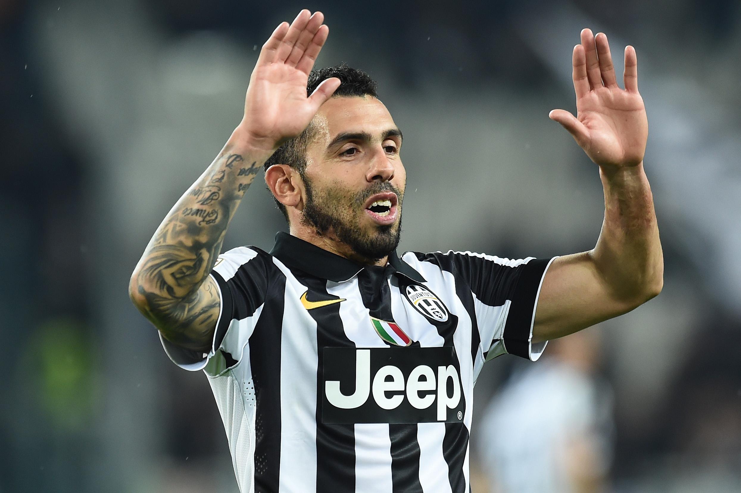 tevez esulta aprile 2015 ifa