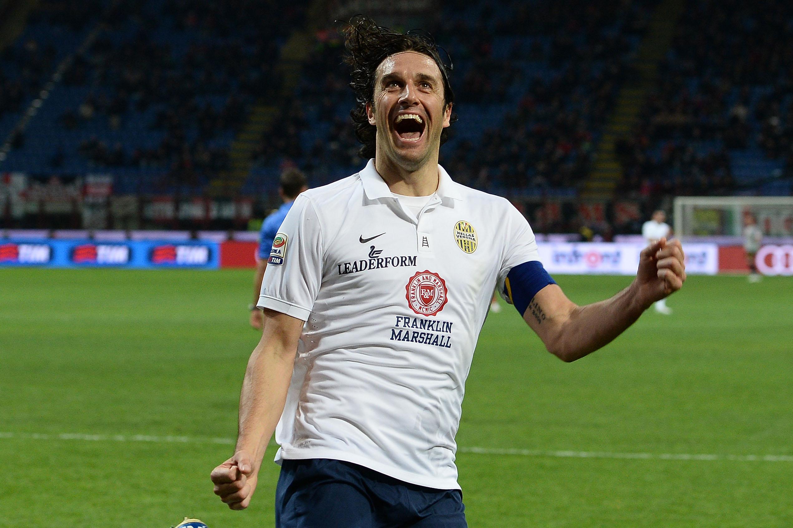 toni esulta verona febbraio 2015 ifa