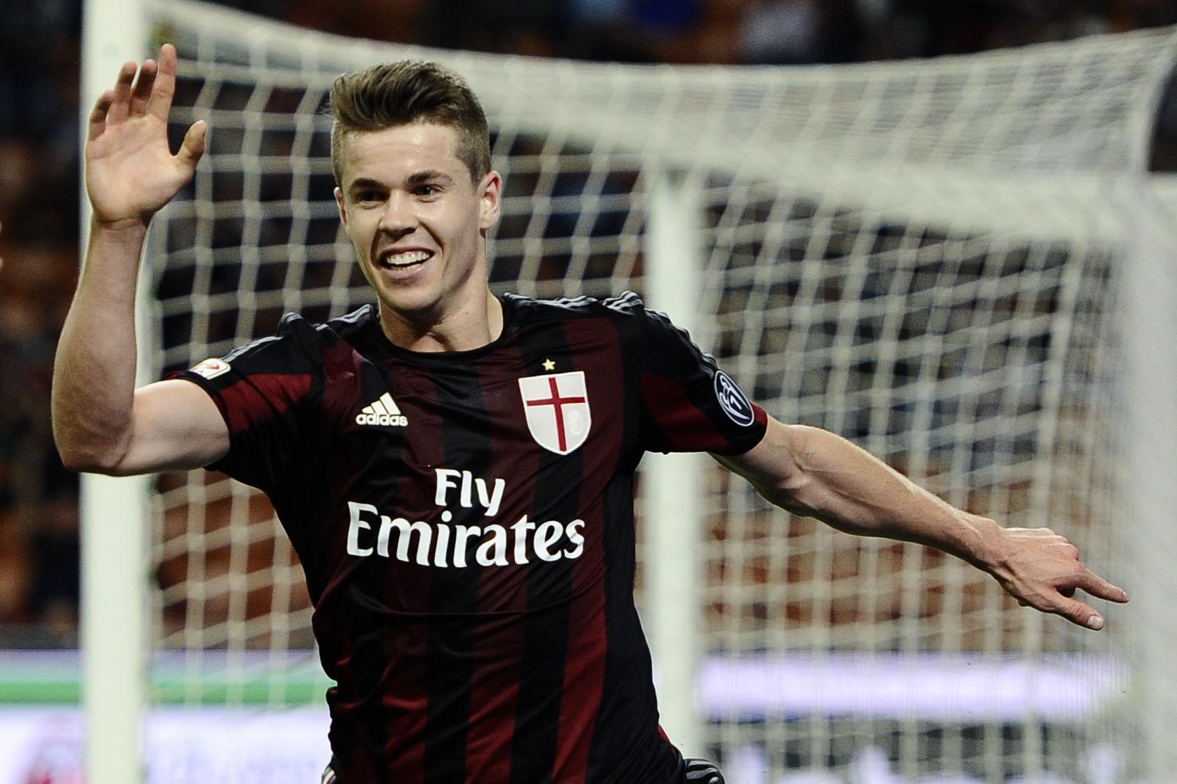 van ginkel esulta milan maggio 2015 ifa