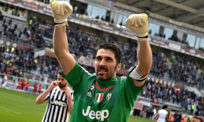 buffon esulta juventus marzo 2016 ifa