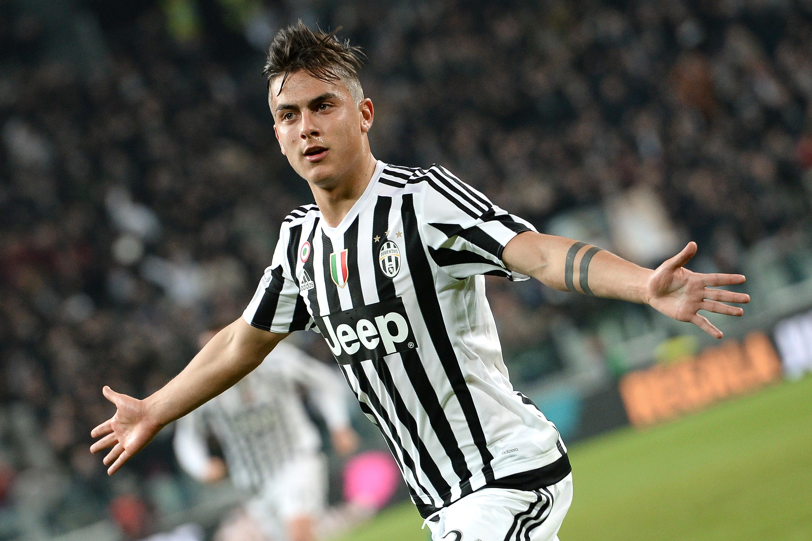 dybala esulta juventus marzo 2016 ifa
