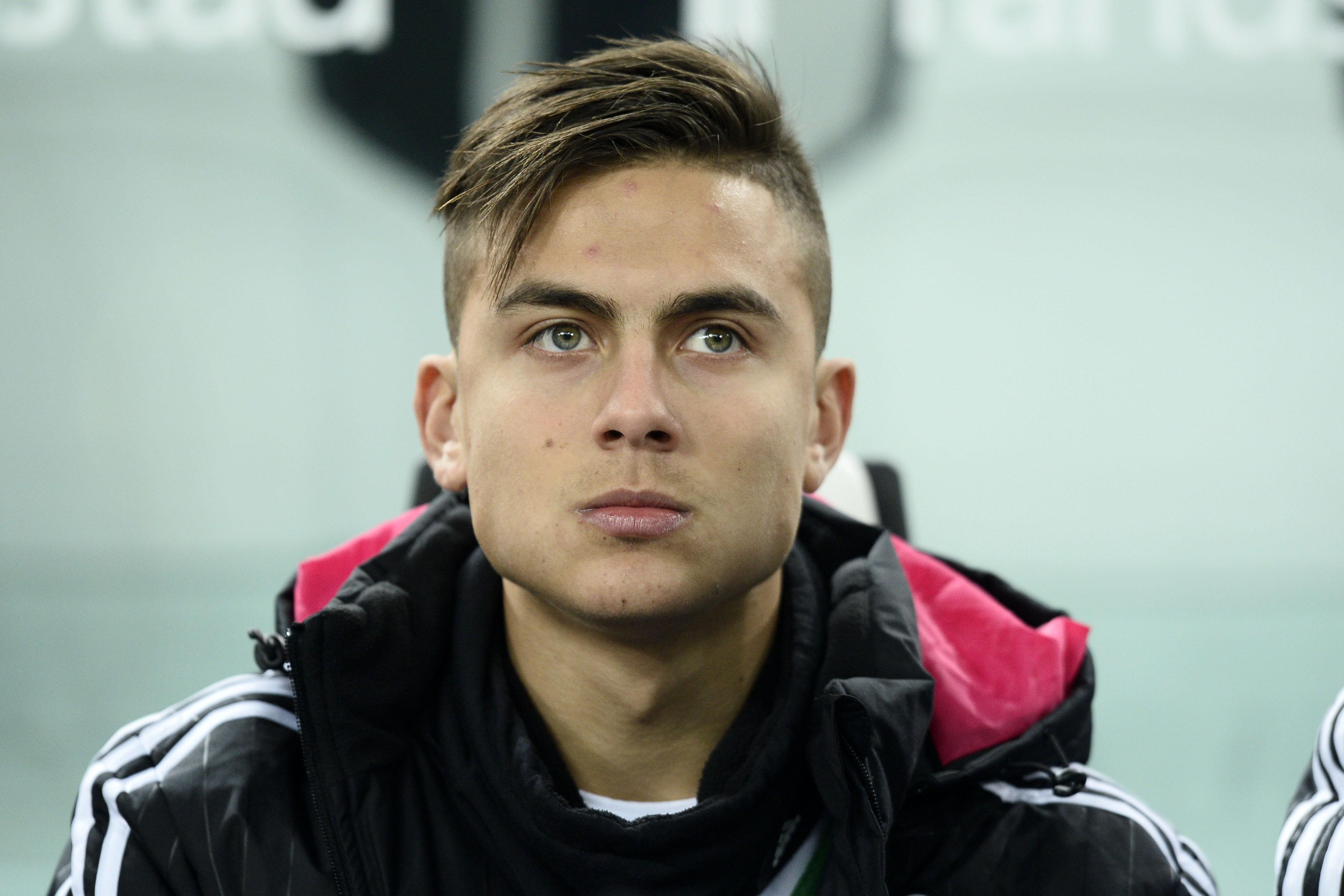 dybala panchina juventus dicembre 2015 ifa