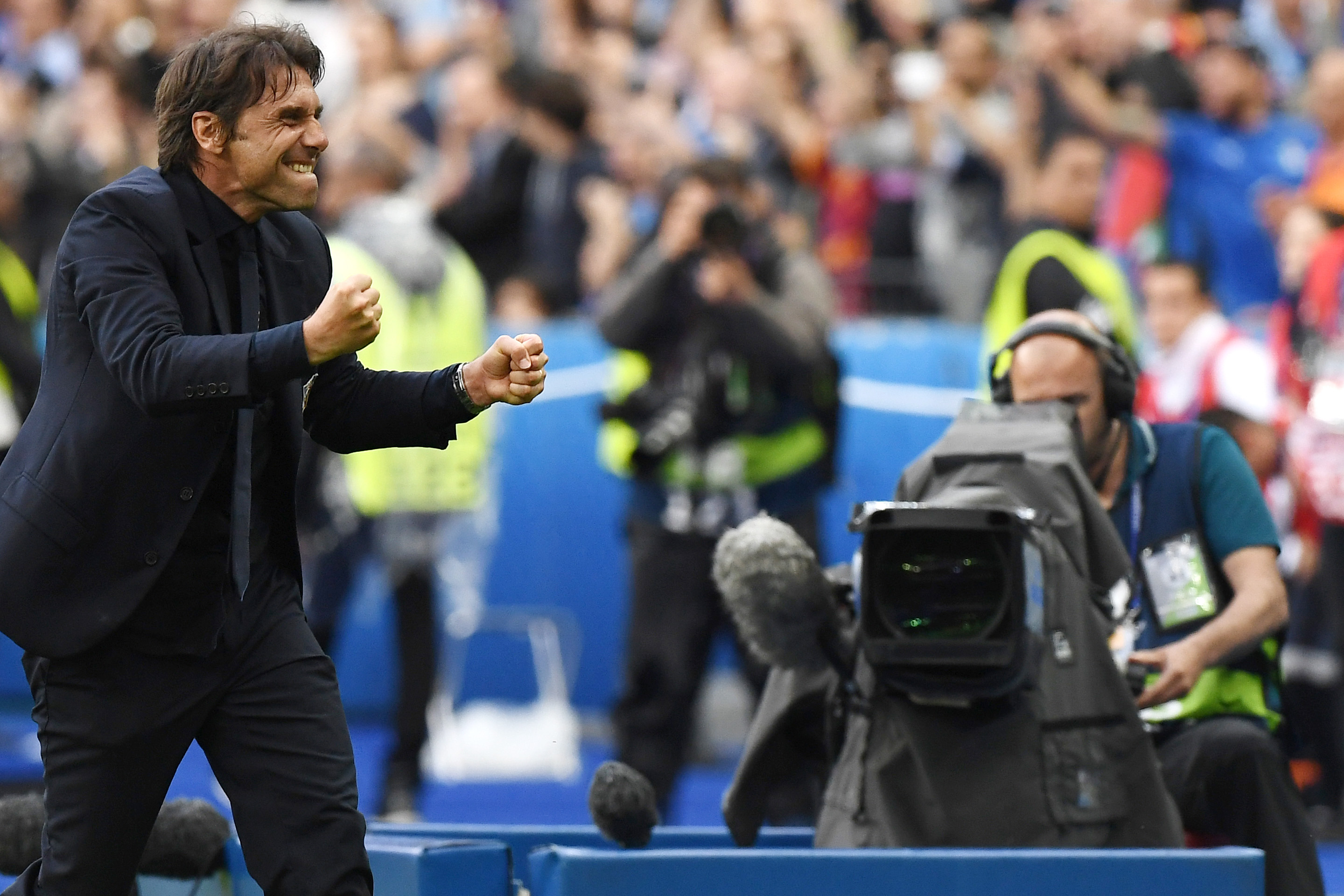 conte esulta europei giugno 2016 ifa