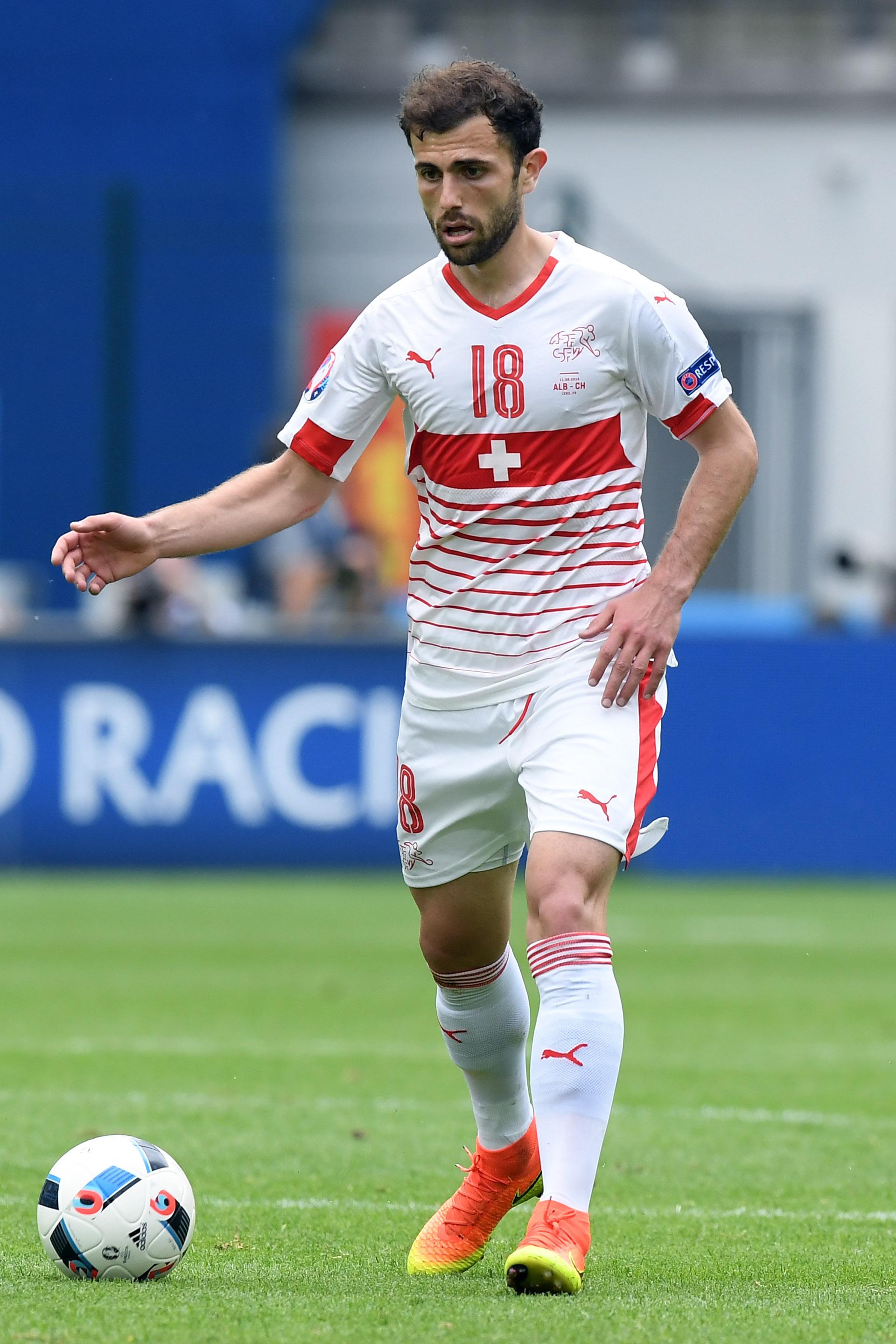 mehmedi azione svizzera away europei giugno 2016 ifa