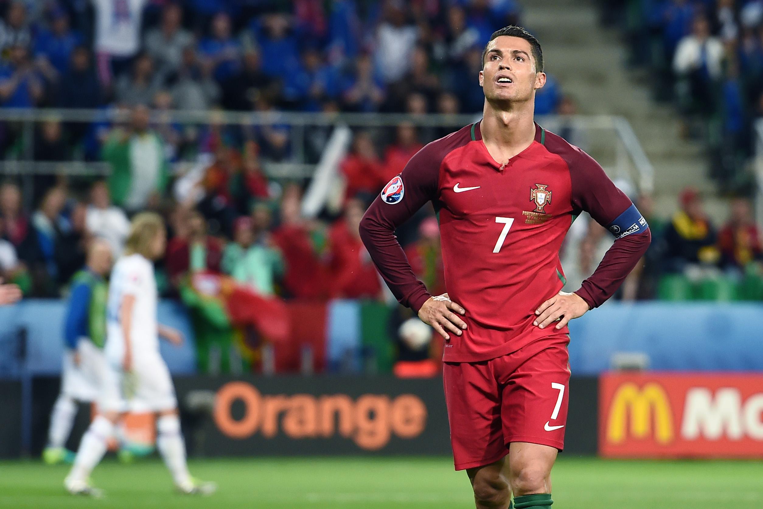 ronaldo cristiano portogallo europei giugno 2016 ifa