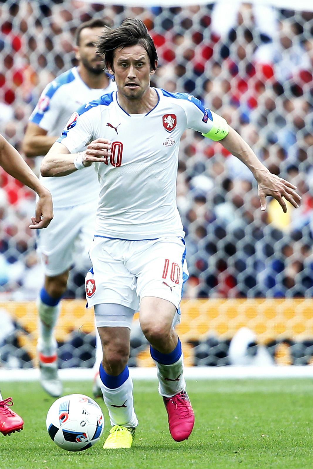 rosicky azione repubblica ceca away europei giugno 2016 ifa
