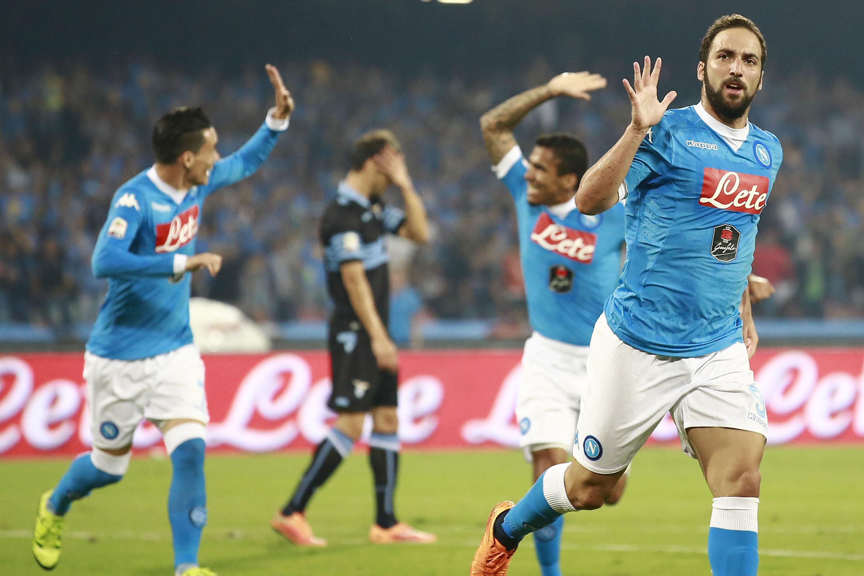 higuain esulta napoli settembre 2015 ifa