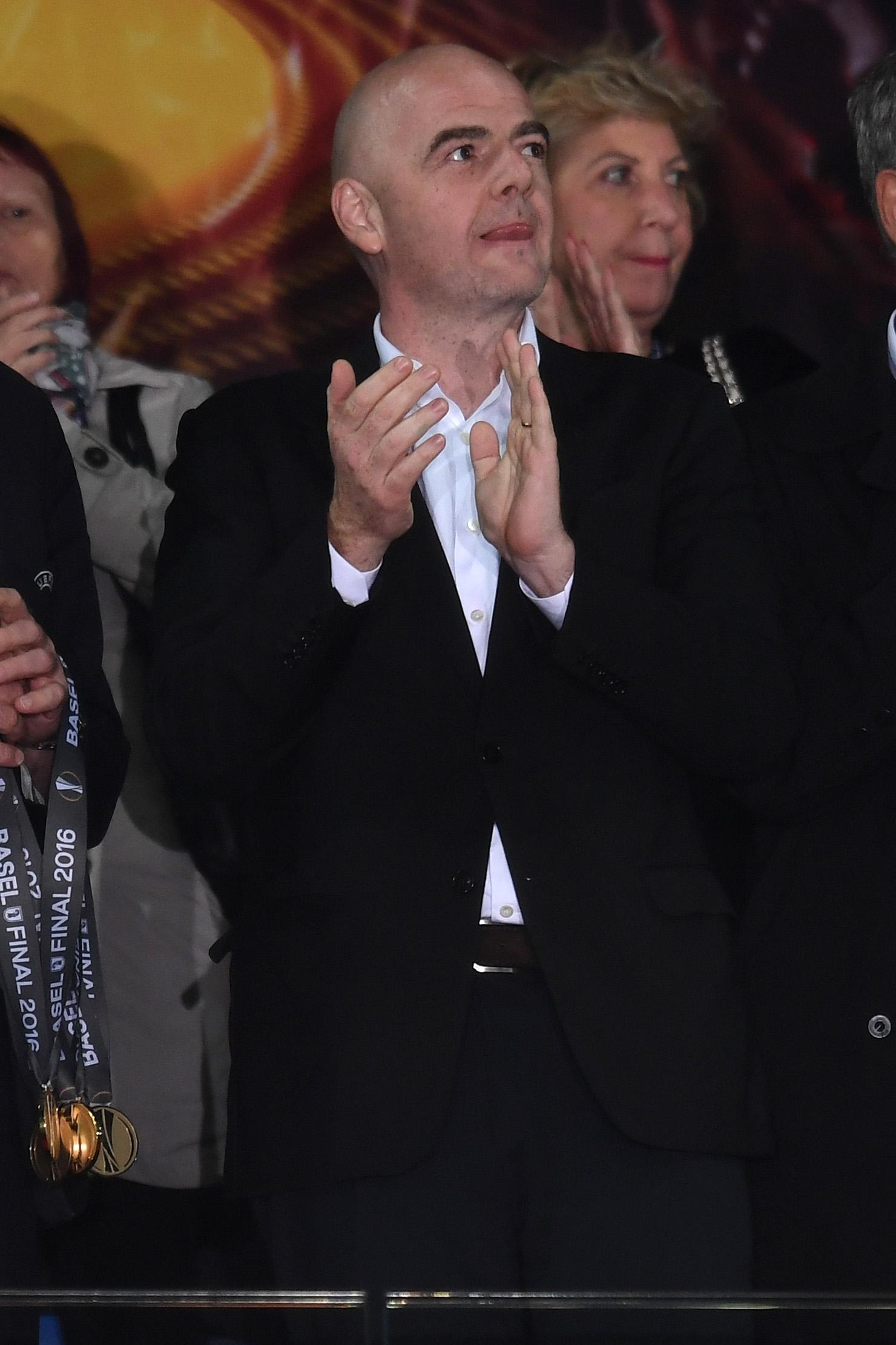 infantino tribuna finale europa league maggio 2016 ifa