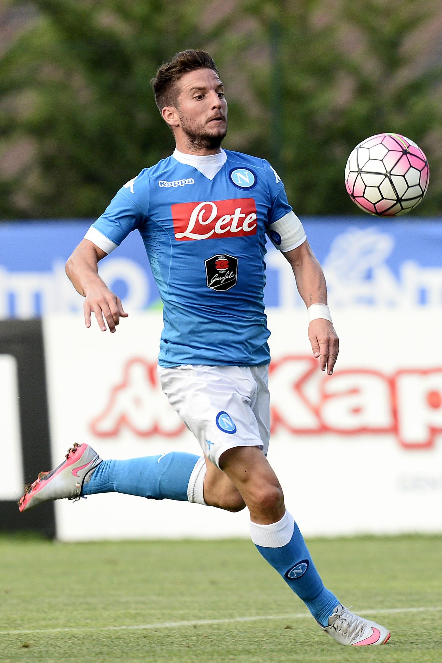 mertens azione napoli luglio 2015 ifa