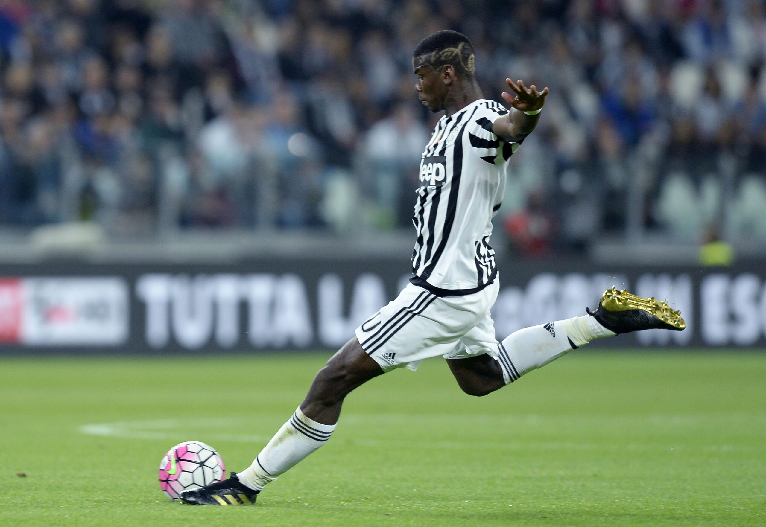 pogba azione juventus aprile 2016 ifa scaled