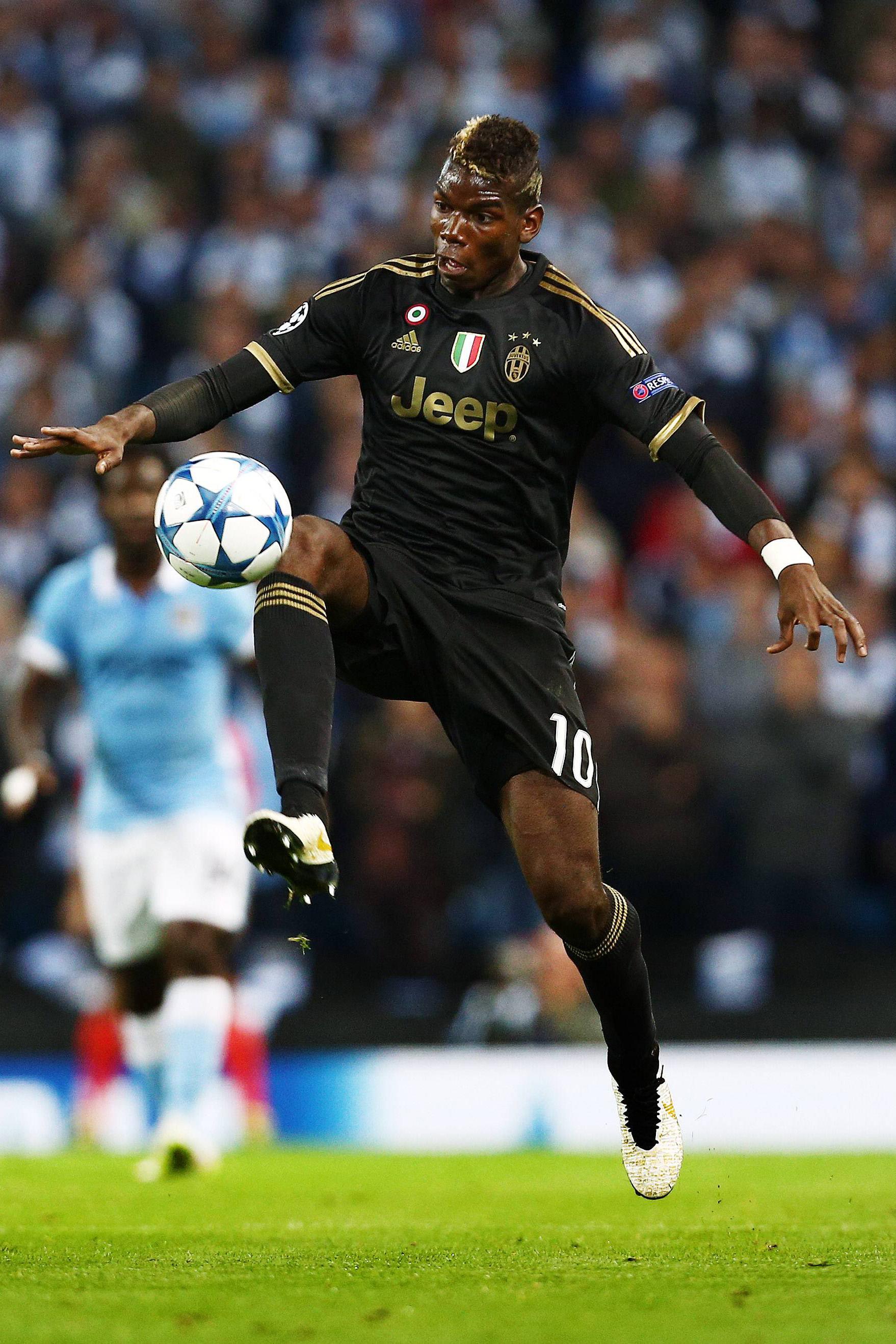 pogba azione juventus third champions league settembre 2015 ifa