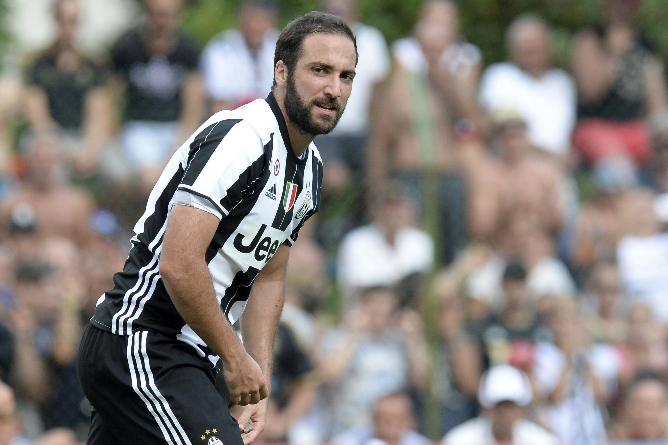 higuain tris juventus agosto 2016 ifa scaled