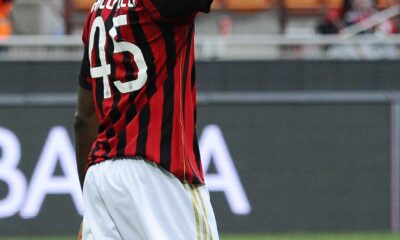 balotelli esulta milan aprile 2014 ifa