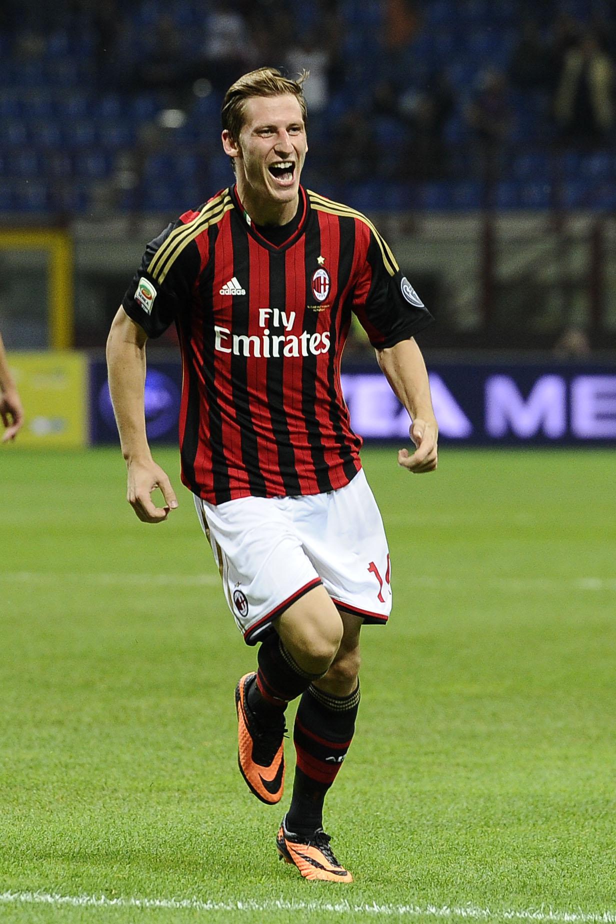 birsa esulta milan 2013 ifa